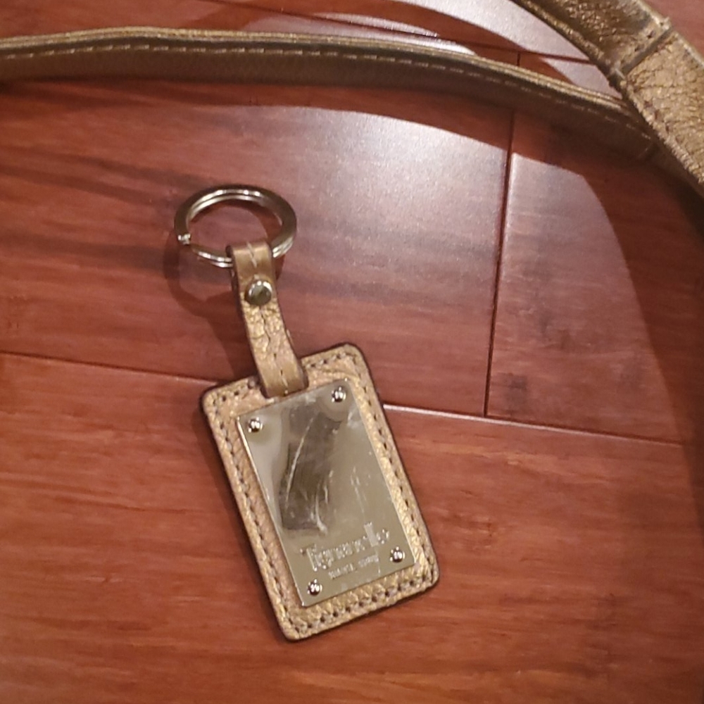 Metallic Handbag - Picture 2 of 3